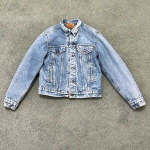 Vintage 80s Levi’s blanket lined trucker denim jacket faded distressed USA Made